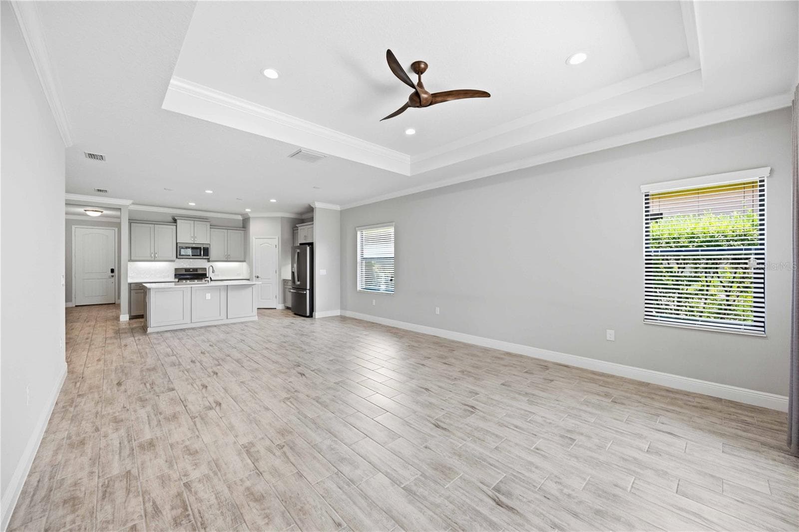Single Family Residence at 26764 WEISKOPF DR, ENGLEWOOD, photo 7 of 66