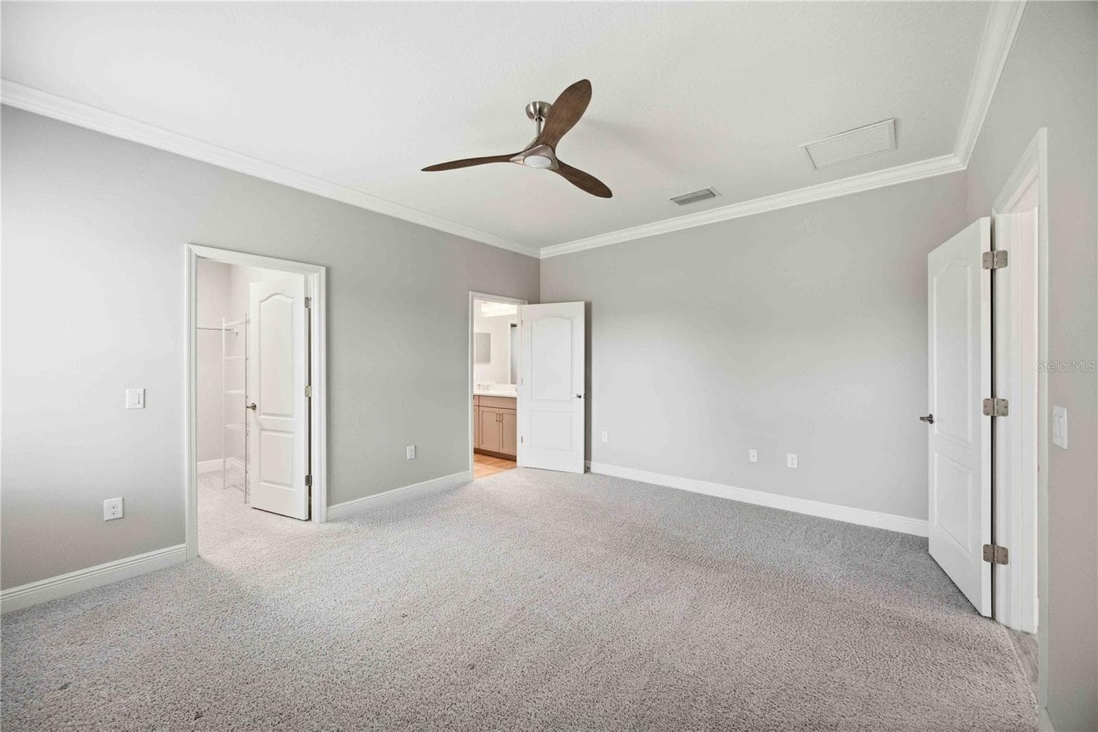 Single Family Residence at 26764 WEISKOPF DR, ENGLEWOOD, photo 34 of 66