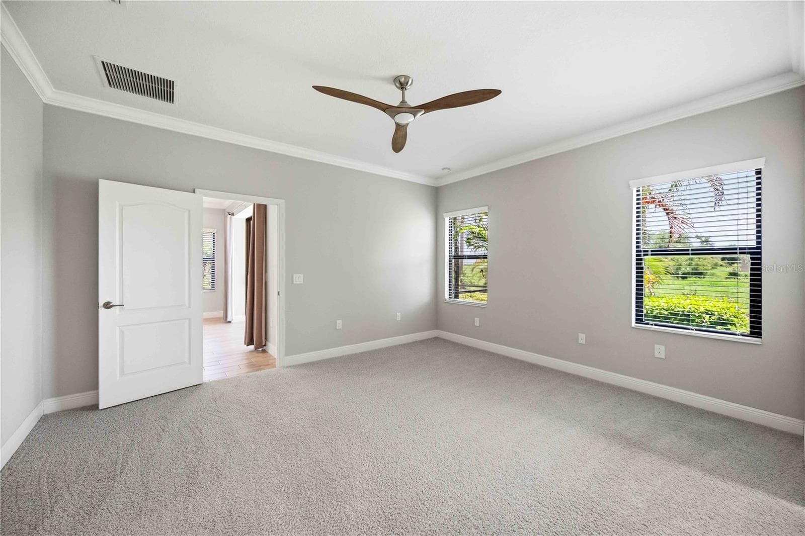 Single Family Residence at 26764 WEISKOPF DR, ENGLEWOOD, photo 36 of 66