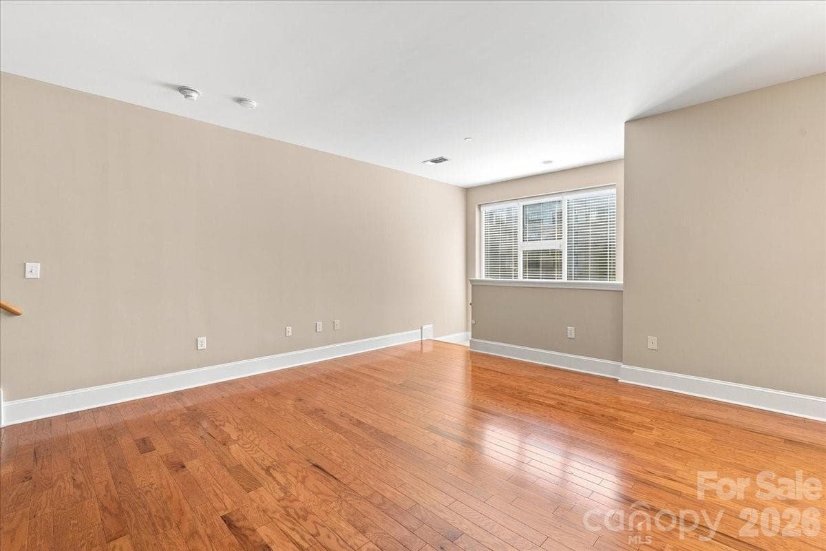 Condominium at 400 N Church Street, Charlotte, photo 15 of 37