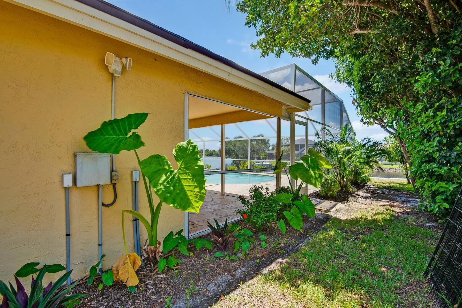 right view - 5410 61ST ST E, BRADENTON