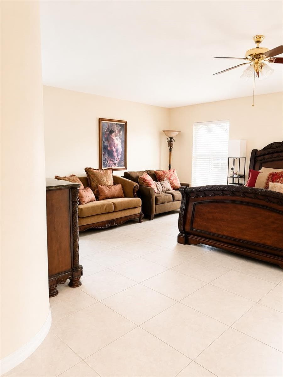 Master BedRoom - 9708 WHITE BARN WAY, RIVERVIEW