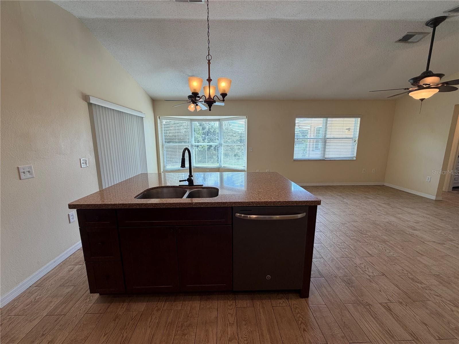 Single Family Residence at 4573 BAYRIDGE CT, SPRING HILL, photo 10 of 43