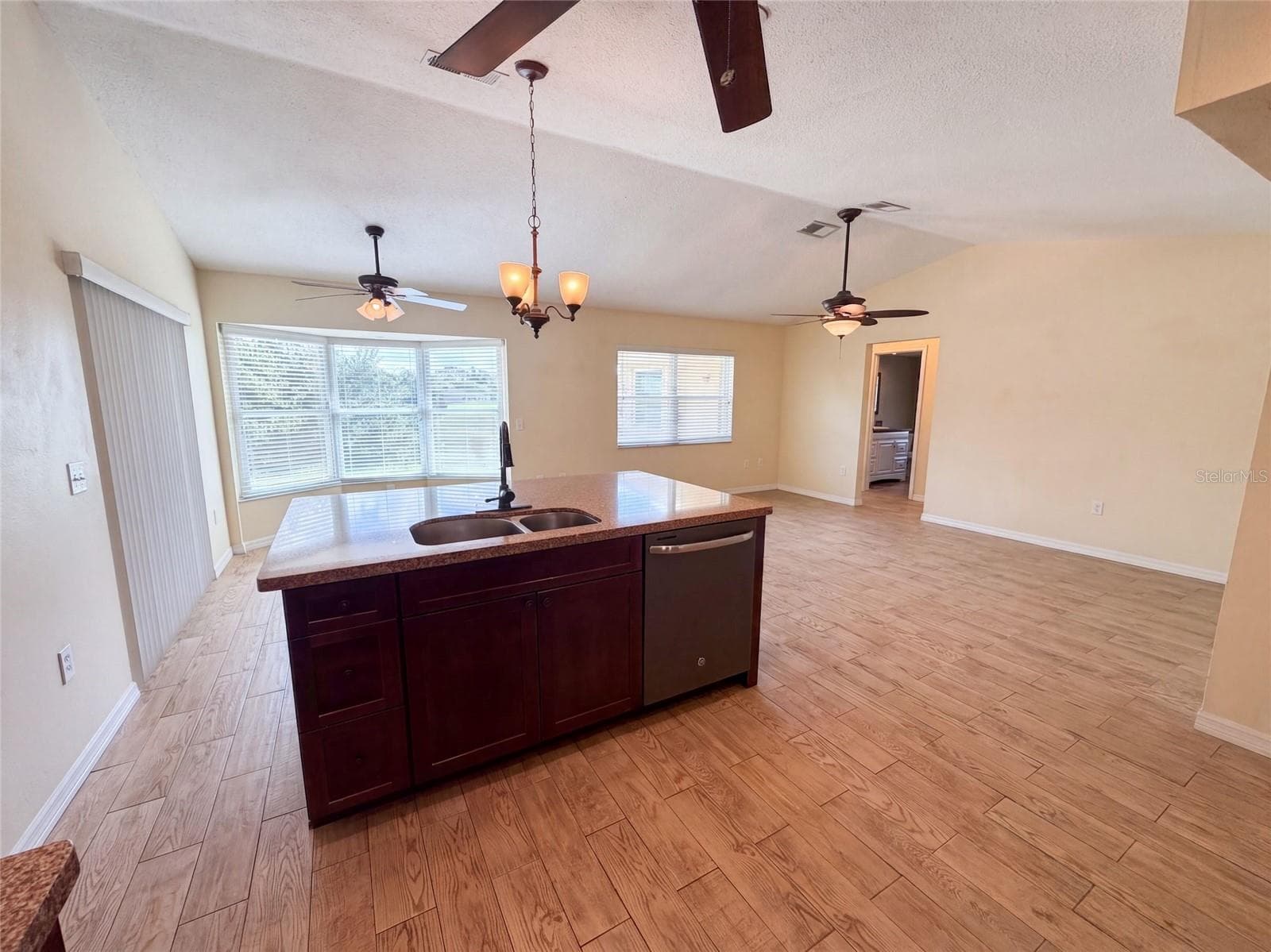 Single Family Residence at 4573 BAYRIDGE CT, SPRING HILL, photo 11 of 43