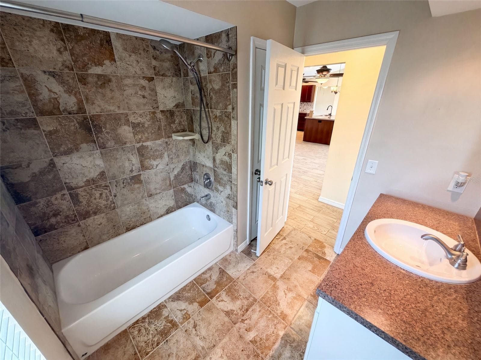 Single Family Residence at 4573 BAYRIDGE CT, SPRING HILL, photo 33 of 43