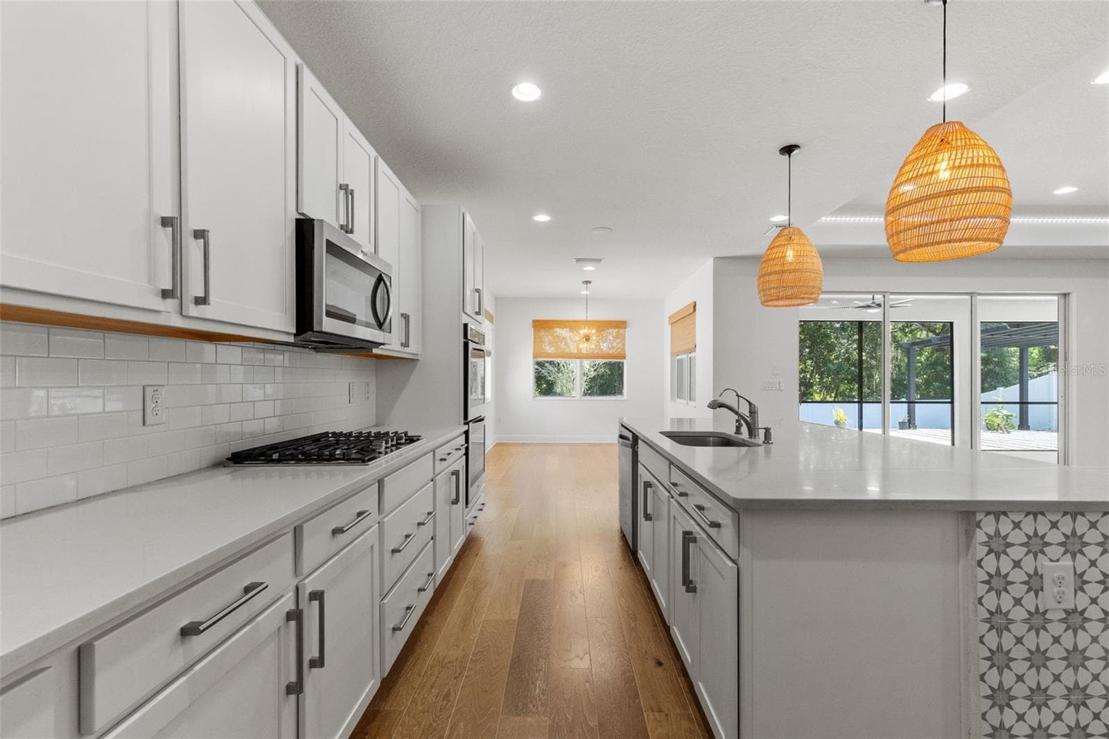 Kitchen - 19714 LONESOME PINE DR, LAND O LAKES