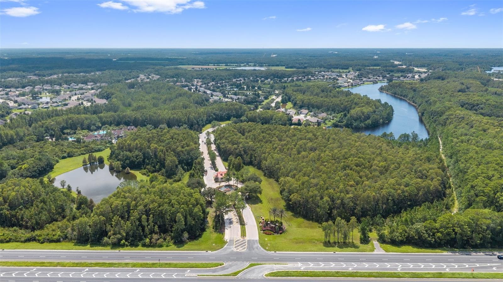 Entrance To Community - 19714 LONESOME PINE DR, LAND O LAKES