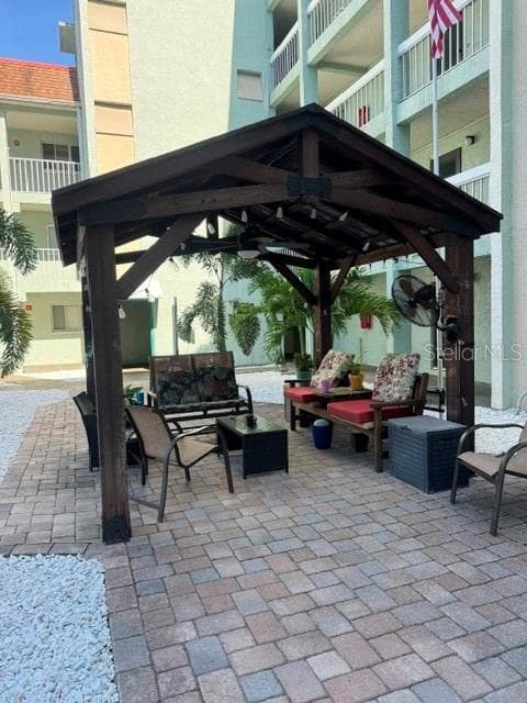 Community Area - 801 83RD AVE N #310, ST PETERSBURG