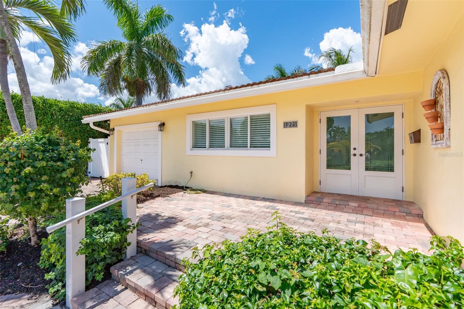 Single Family Residence at 1271 SW 9TH ST, BOCA RATON, photo 3 of 47