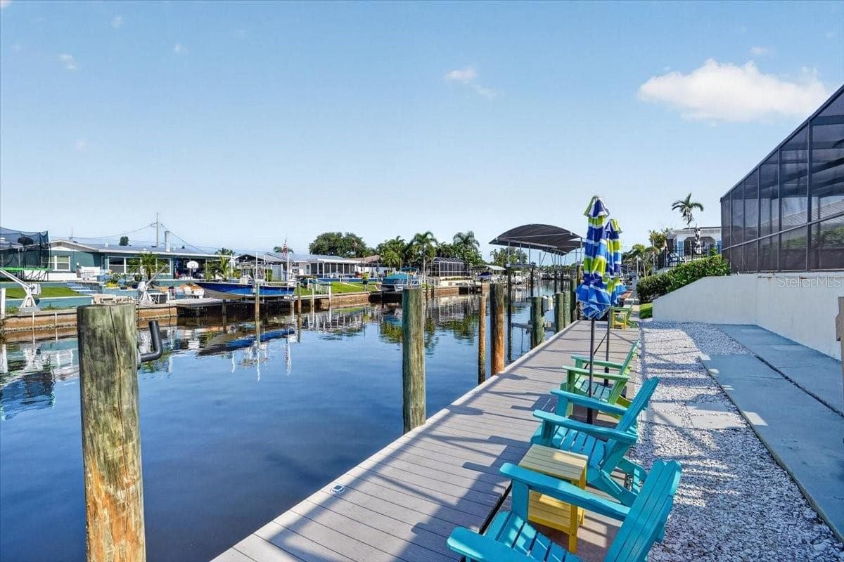 Dock with Trex Decking - 5016 MANGROVE POINT RD, BRADENTON