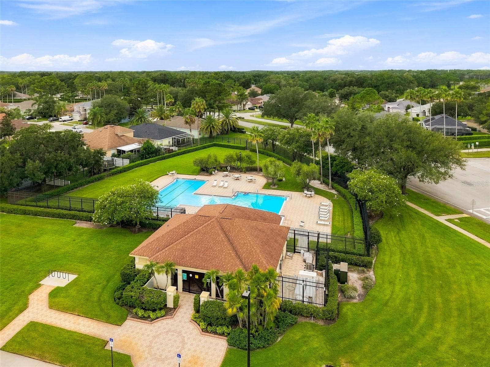 Single Family Residence at 27026 ARROWBROOK WAY, WESLEY CHAPEL, photo 18 of 20