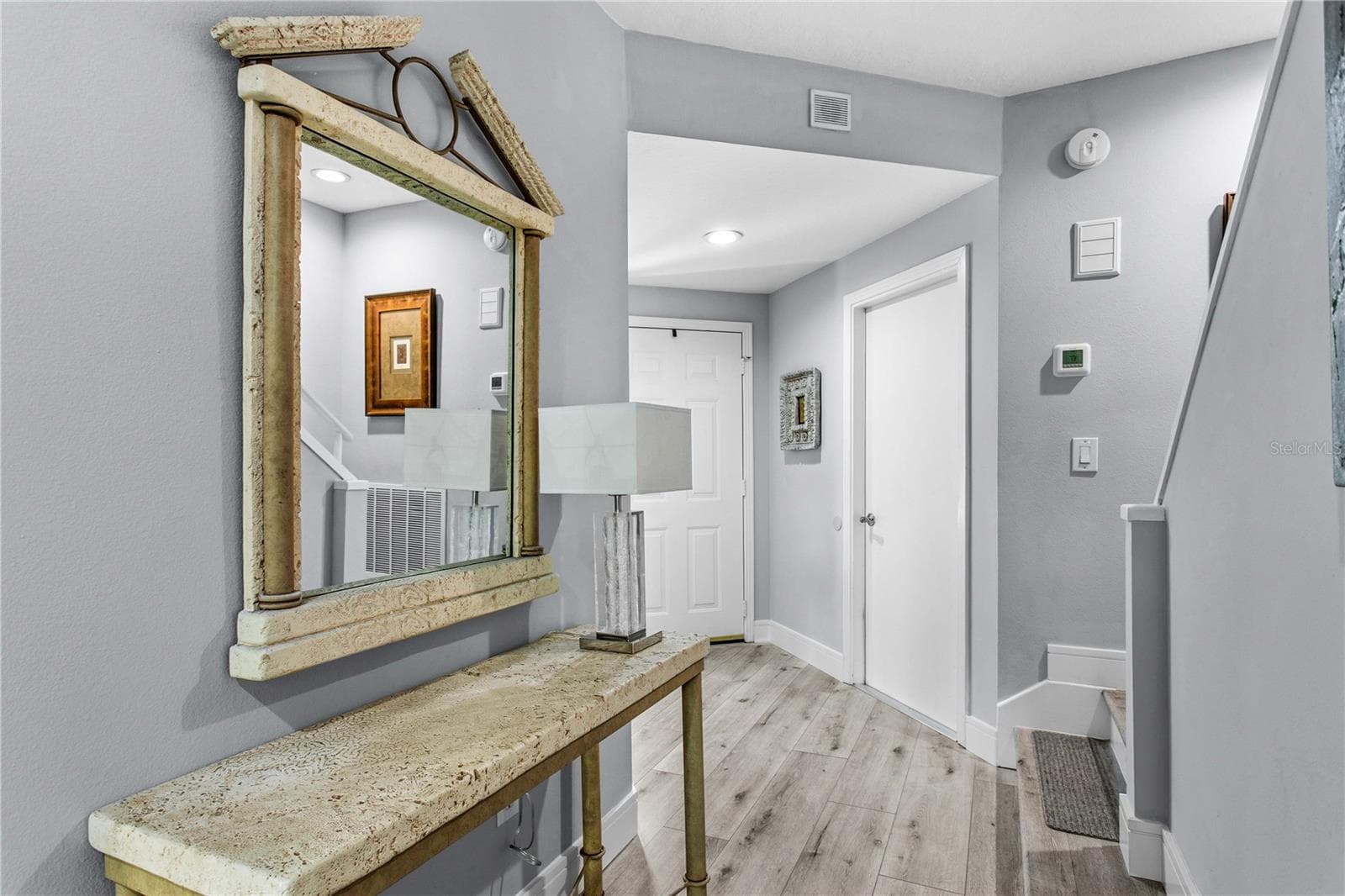 Townhouse at 1116 SHIPWATCH CIR, TAMPA, photo 7 of 57