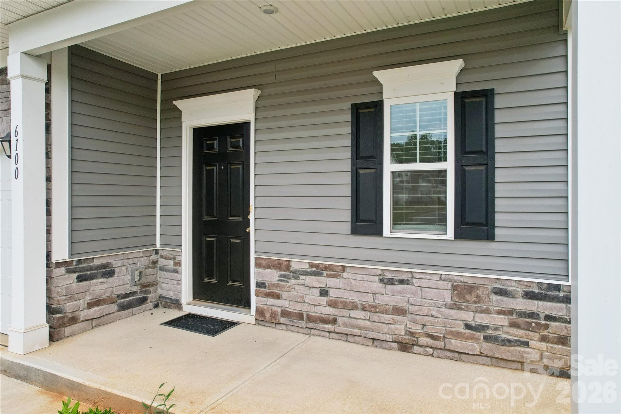 Single Family Residence at 6100 Gala Lane, Charlotte, photo 4 of 42