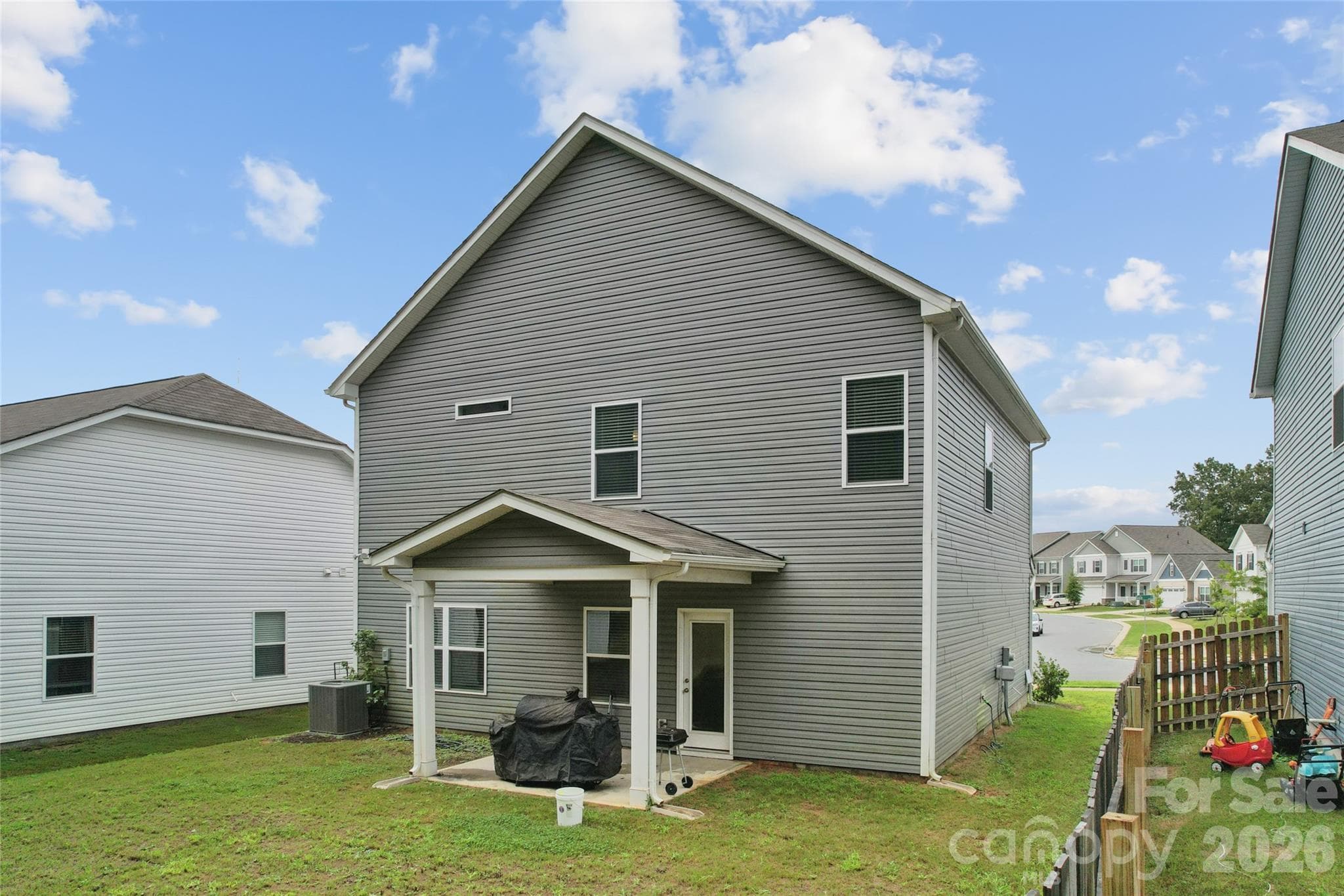 Single Family Residence at 6100 Gala Lane, Charlotte, photo 18 of 42