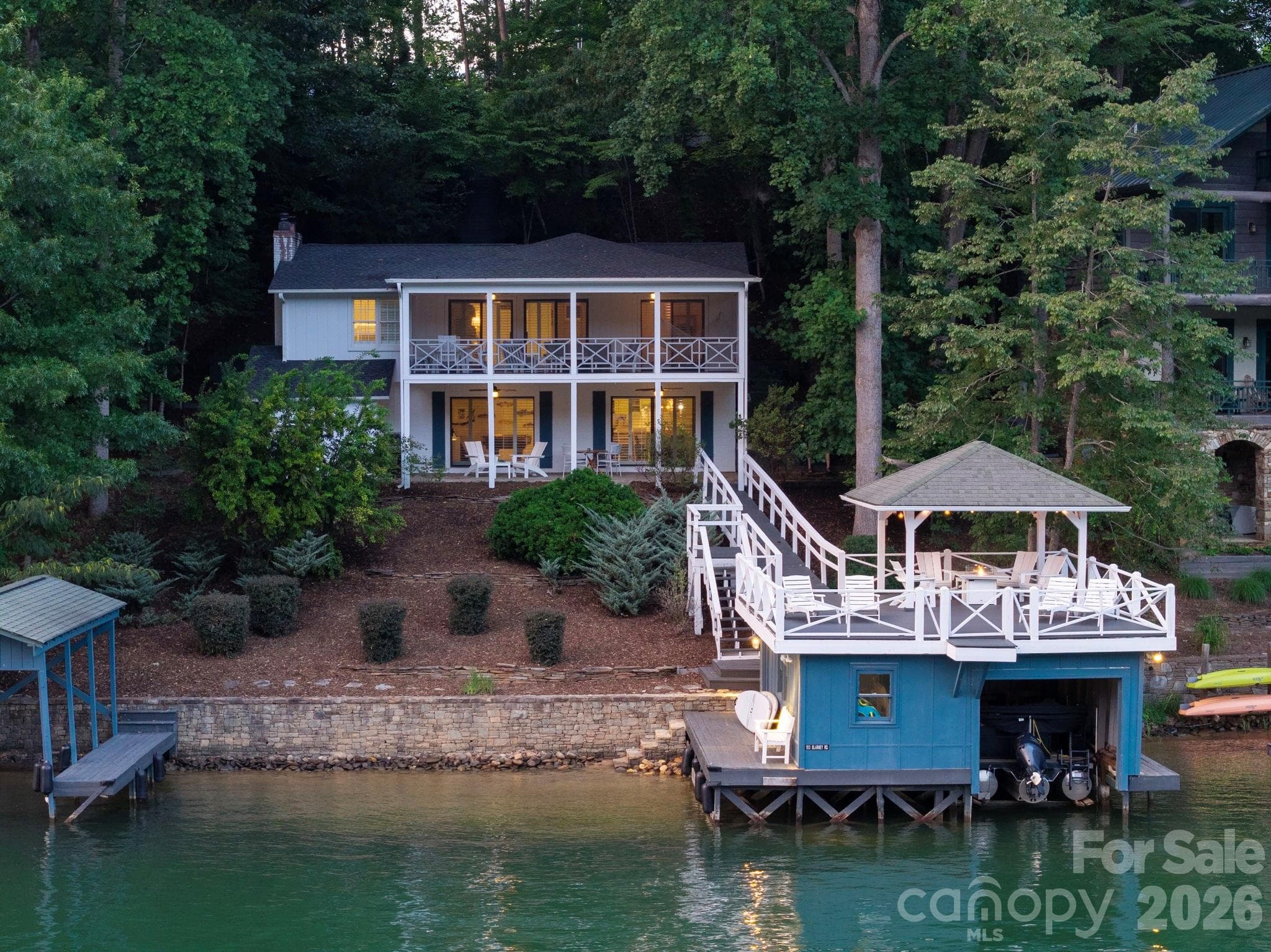 Double boathouse with private beach area - 183 Blarney Road, Lake Lure