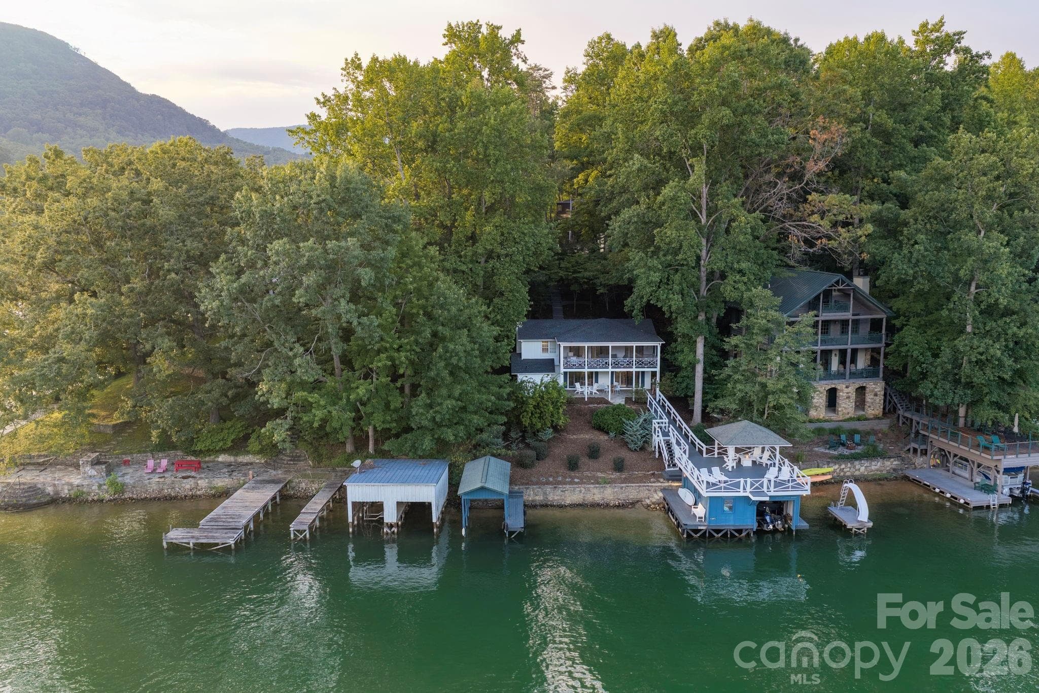 Welcome to Rosewater Cottage! - 183 Blarney Road, Lake Lure