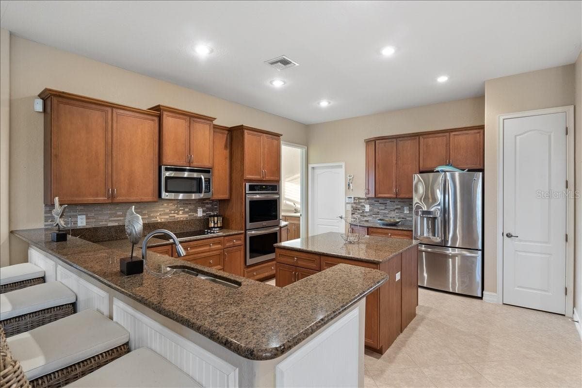 Single Family Residence at 9348 HIALEAH TER, PORT CHARLOTTE, photo 19 of 57