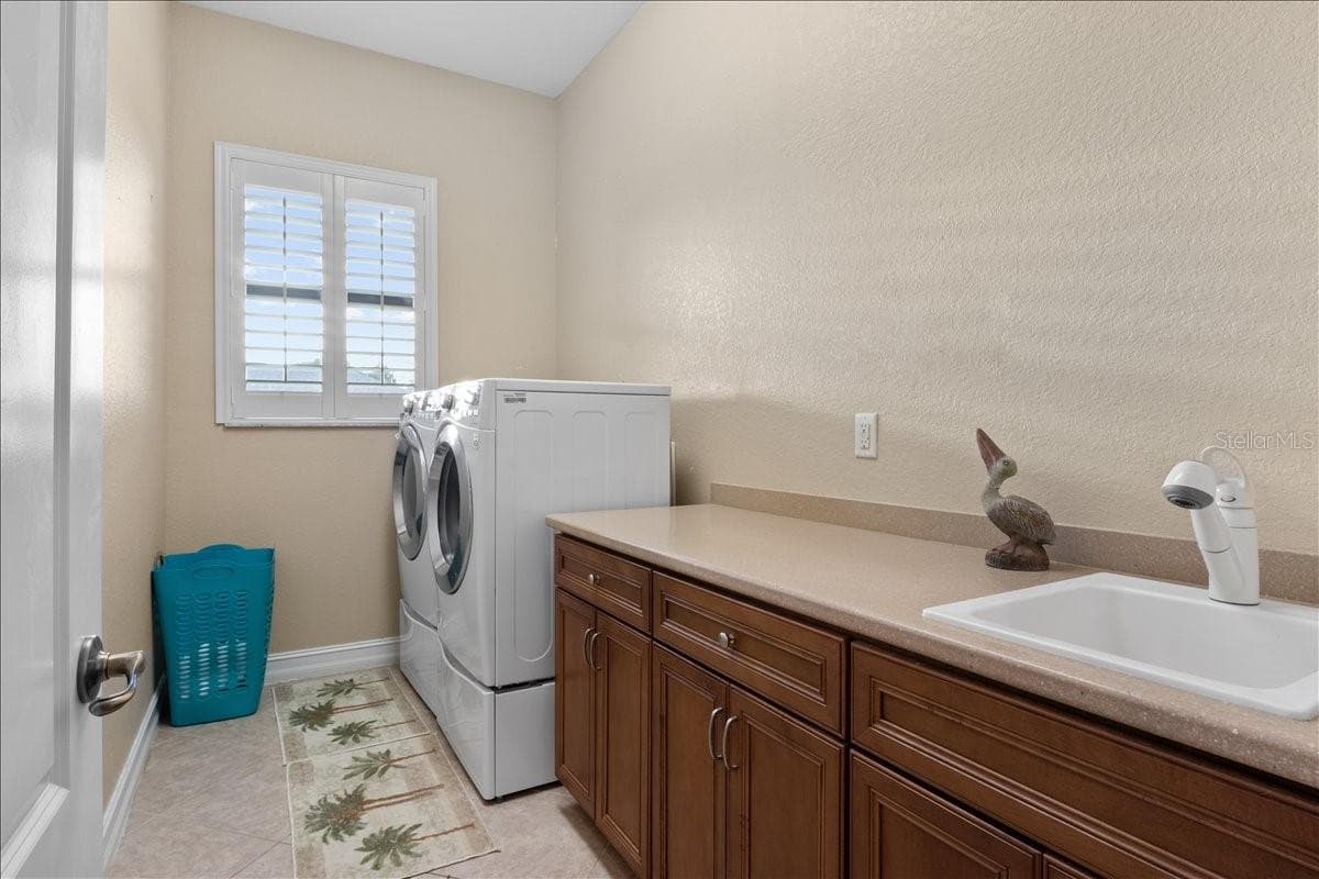 Single Family Residence at 9348 HIALEAH TER, PORT CHARLOTTE, photo 37 of 57