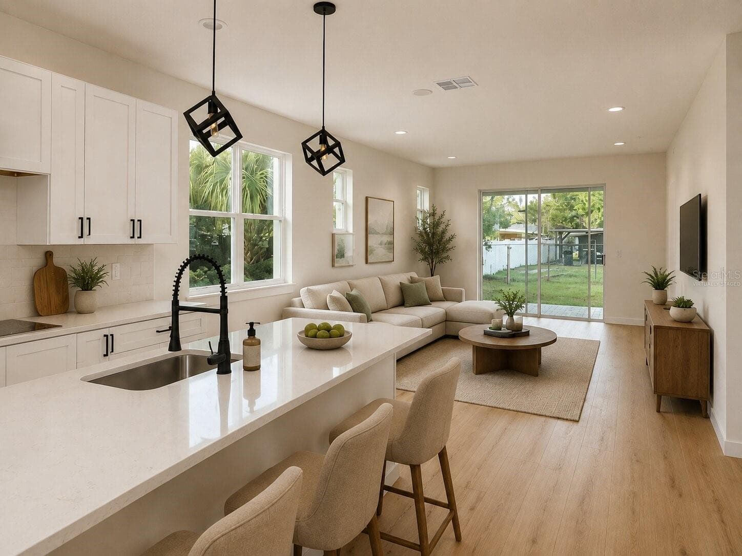 Virtually Staged - 4517 AMERICA ST, ORLANDO
