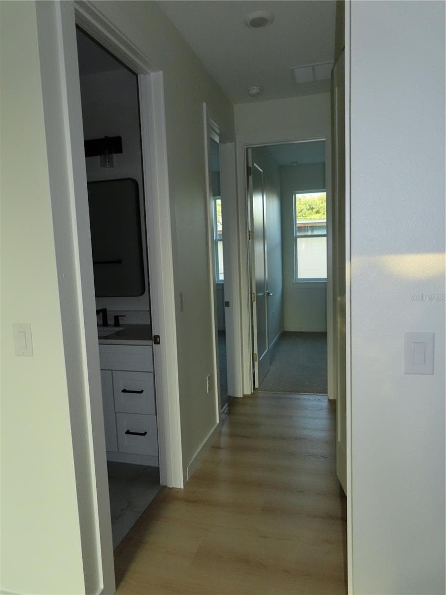 Single Family Residence at 4517 AMERICA ST, ORLANDO, photo 13 of 25