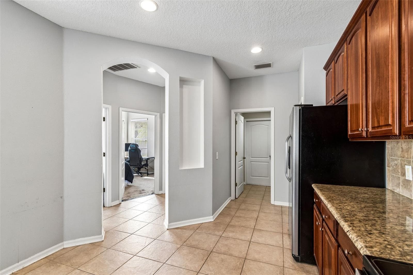 Single Family Residence at 11435 CAMBRAY CREEK LOOP, RIVERVIEW, photo 11 of 42