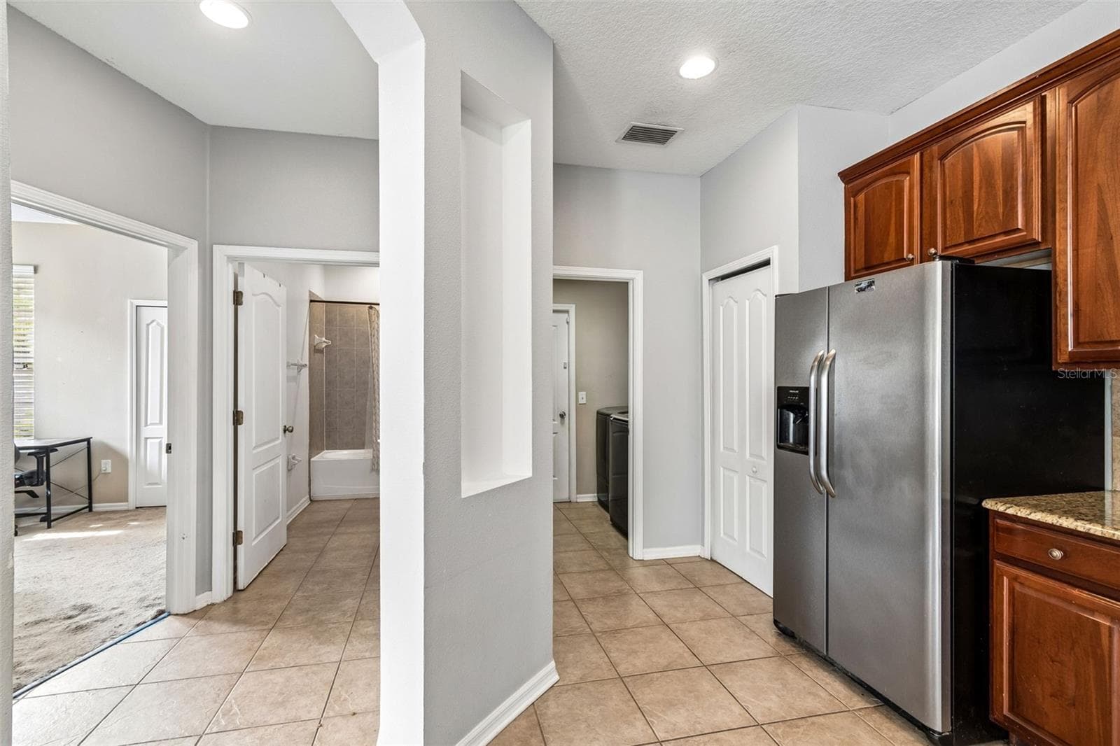 Single Family Residence at 11435 CAMBRAY CREEK LOOP, RIVERVIEW, photo 15 of 42