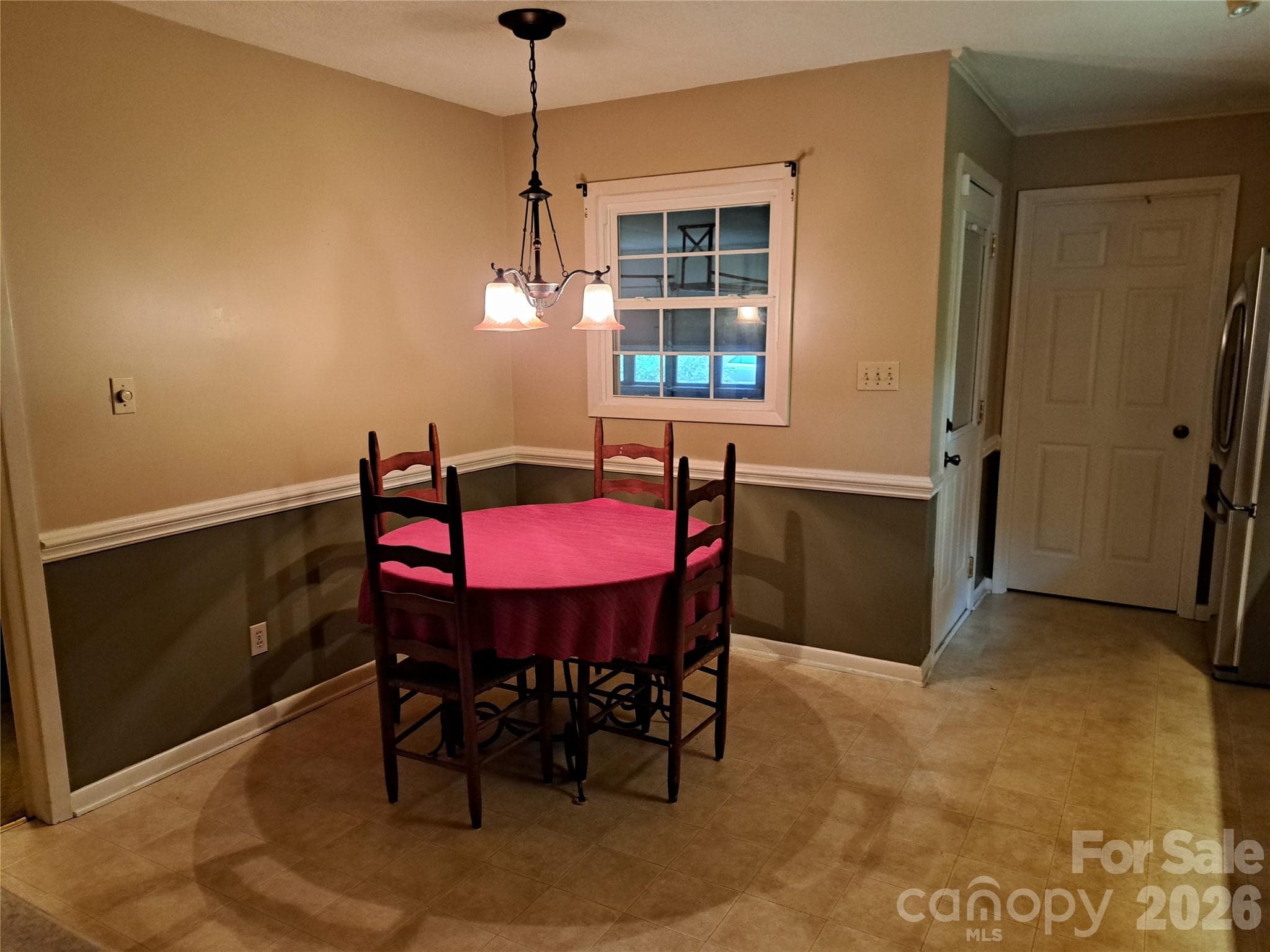 Single Family Residence at 123 Softwind Lane, Concord, photo 13 of 47