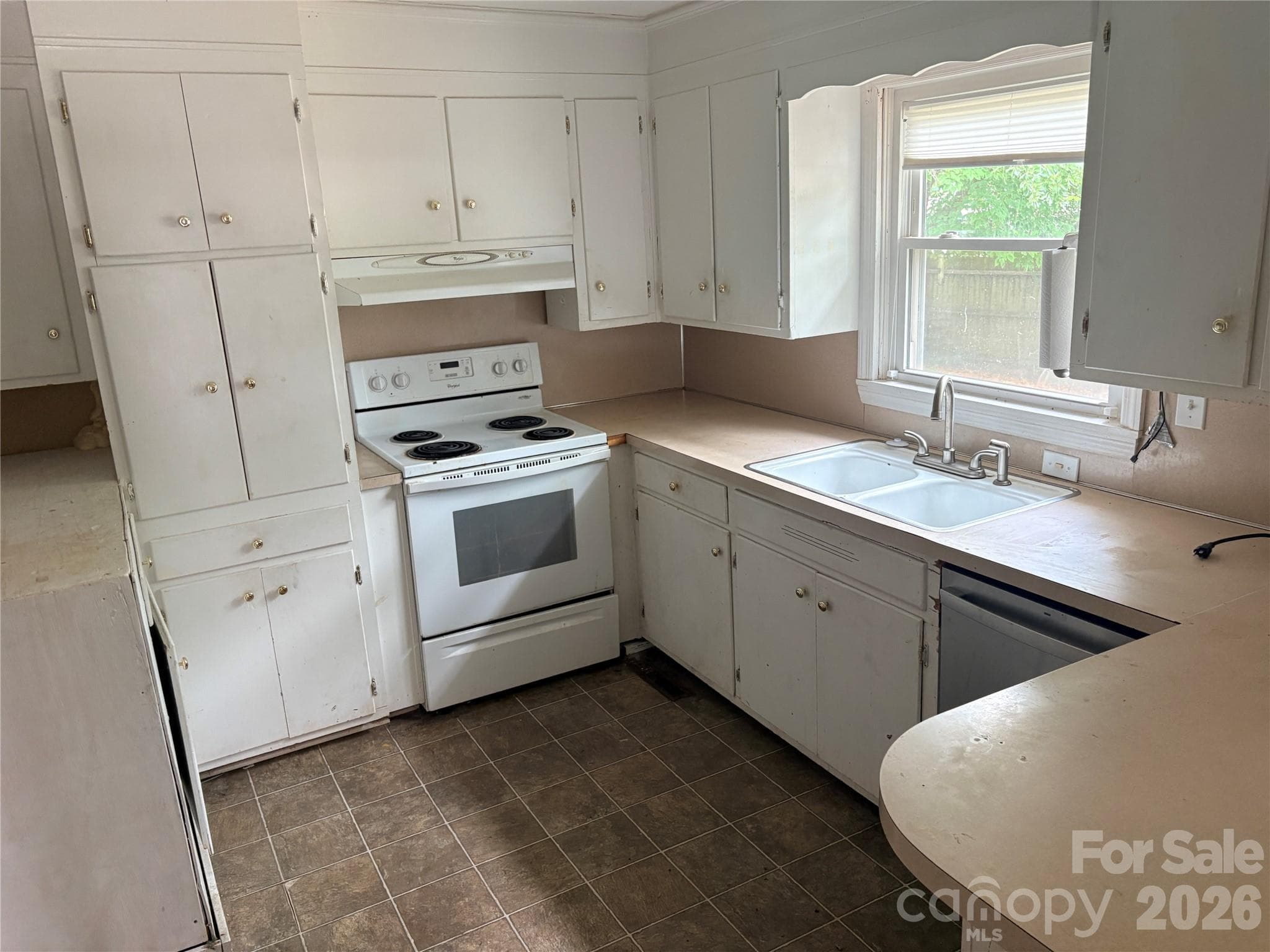 Kitchen - 102 N Minor Street, Kershaw