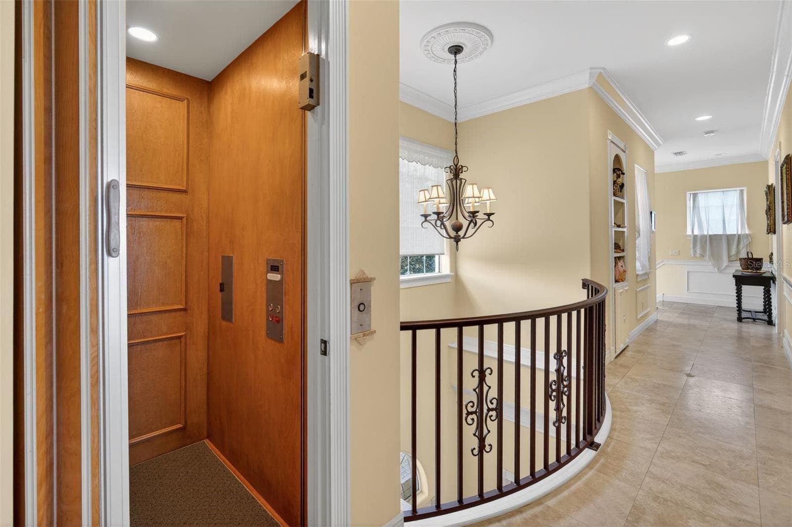 Single Family Residence at 1444 HARBOR DR, SARASOTA, photo 23 of 43
