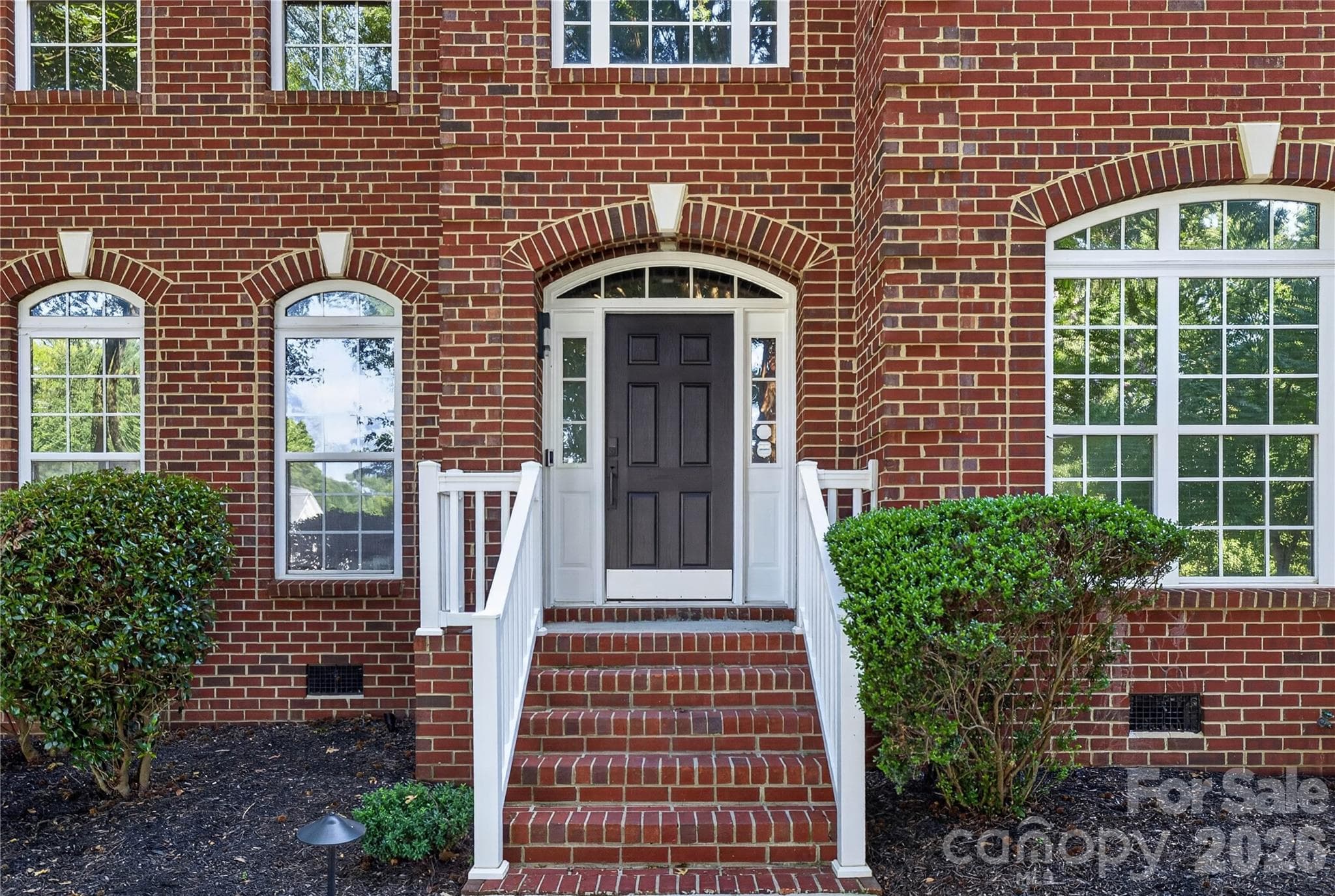 Single Family Residence at 6301 Crown Hill Drive, Charlotte, photo 2 of 48