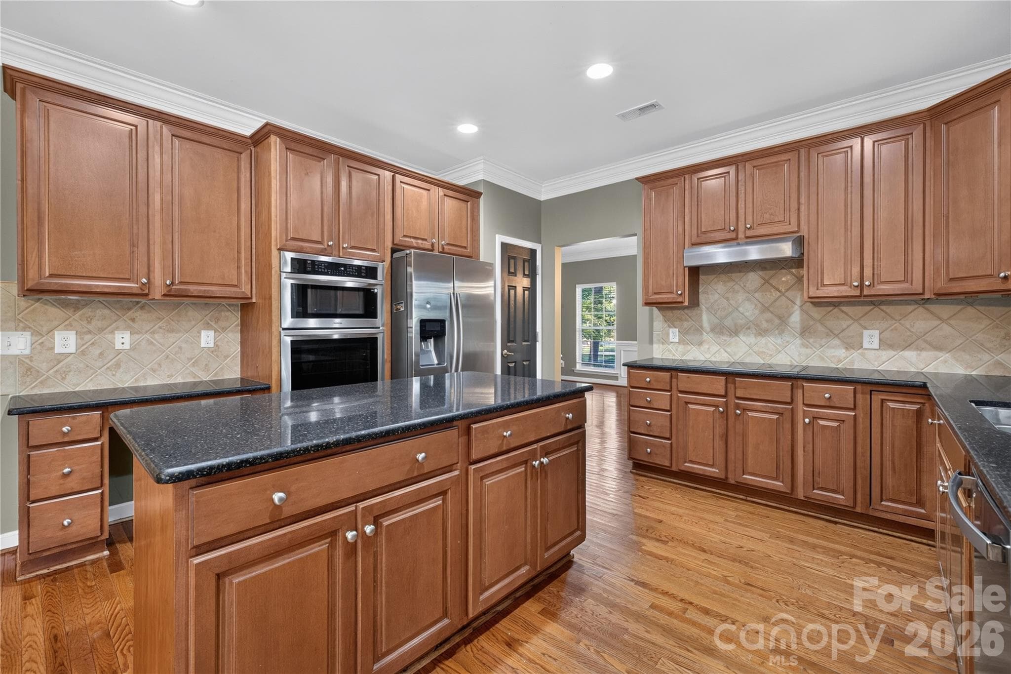 Single Family Residence at 6301 Crown Hill Drive, Charlotte, photo 10 of 48