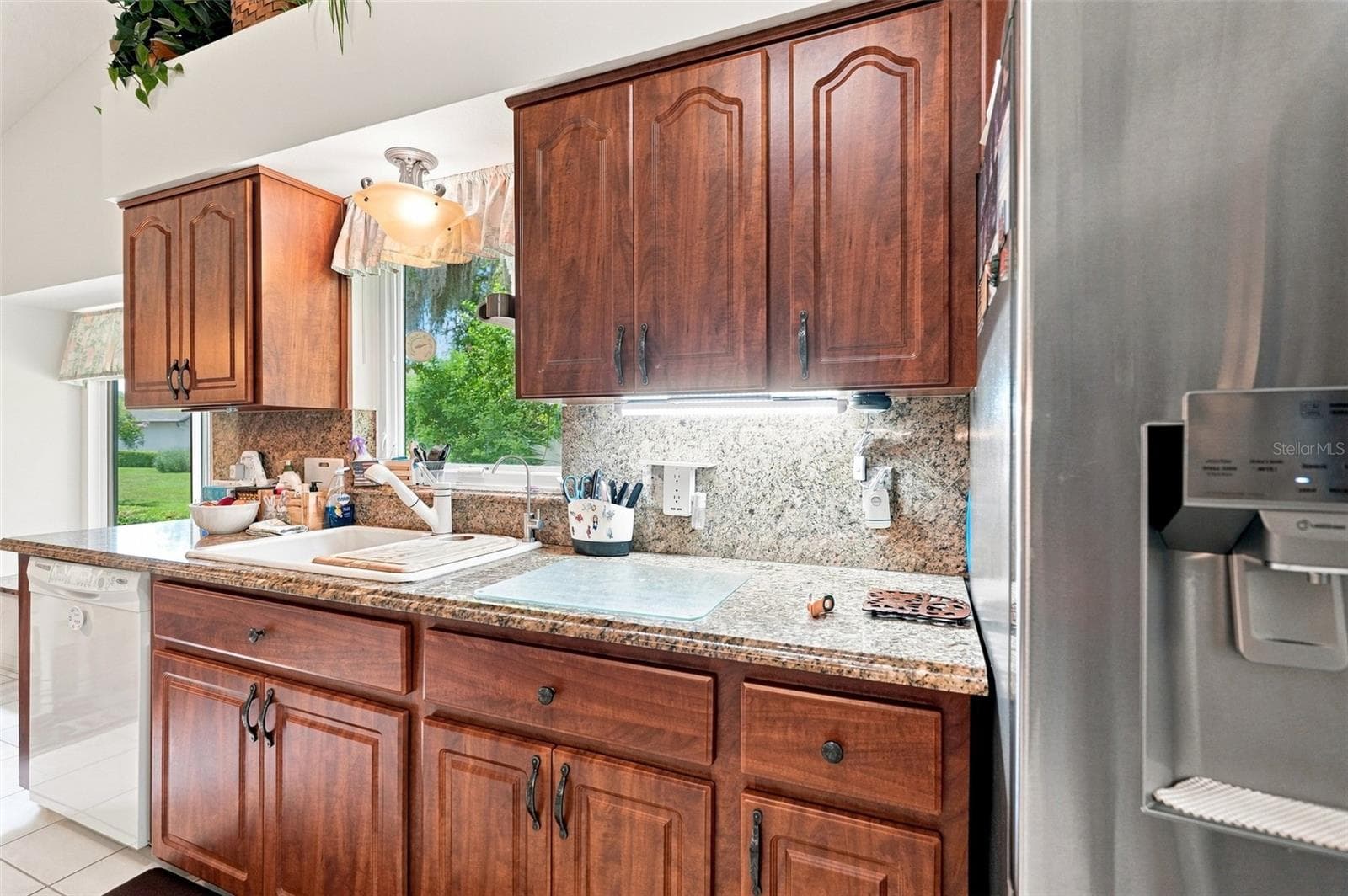 Garage Condo at 9239 TURNBERRY CT, NEW PORT RICHEY, photo 12 of 41