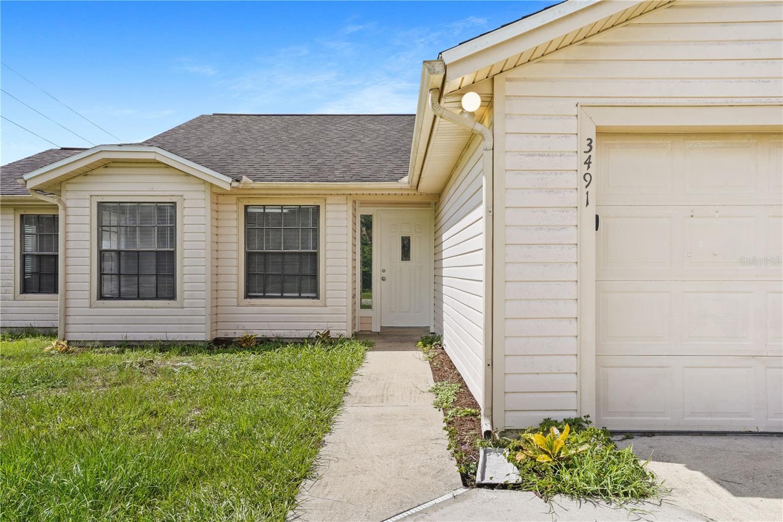 Single Family Residence at 3491 MONUMENT DR, DELTONA, photo 11 of 37