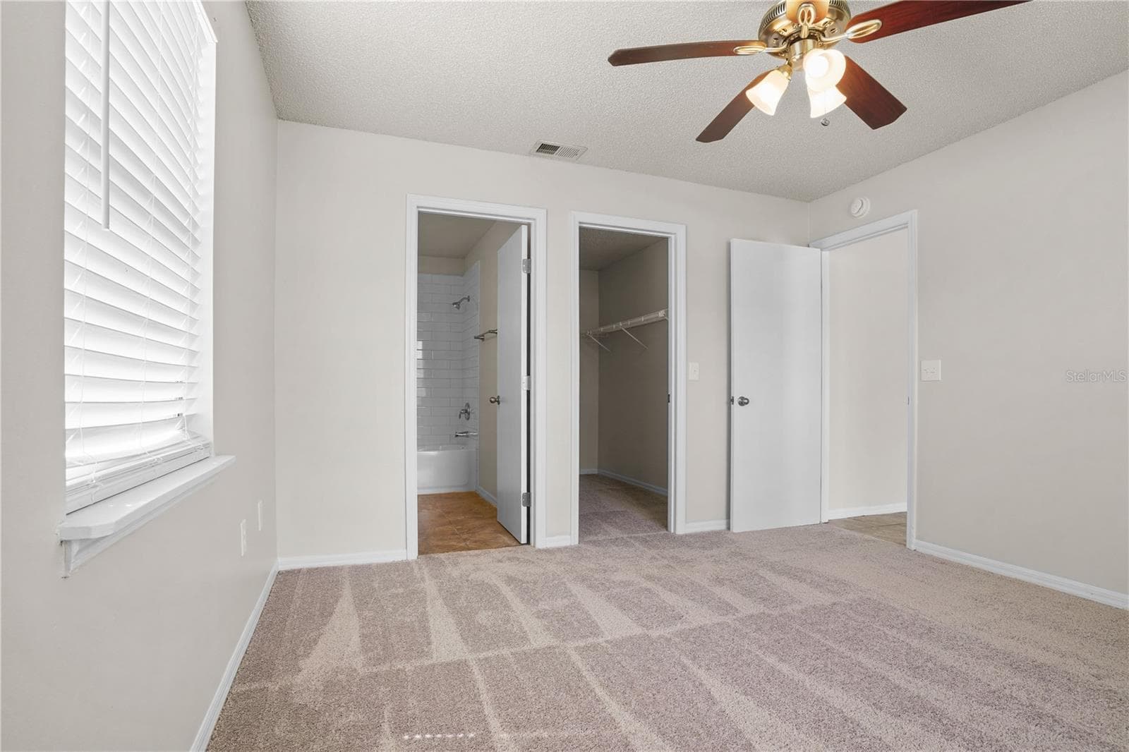 Single Family Residence at 3491 MONUMENT DR, DELTONA, photo 22 of 37