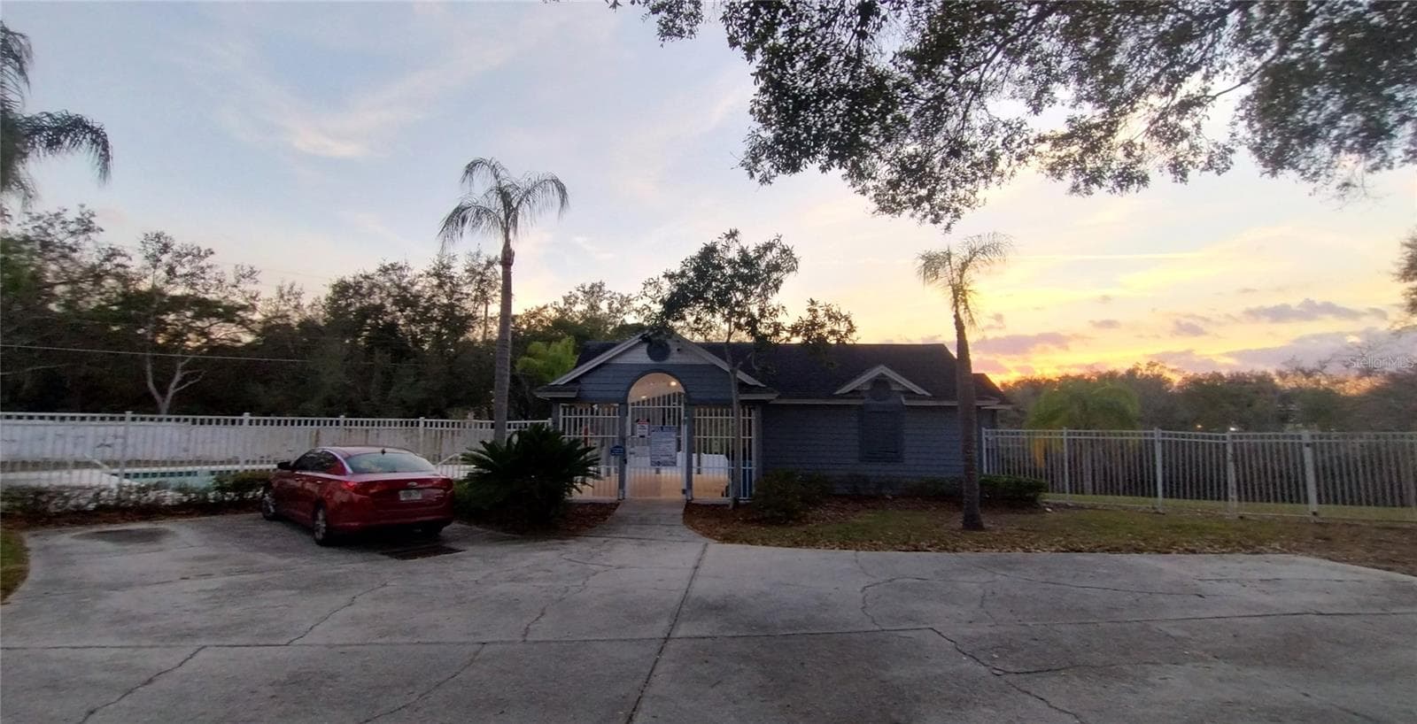 Single Family Residence at 1716 CHATHAM CIR, APOPKA, photo 18 of 47
