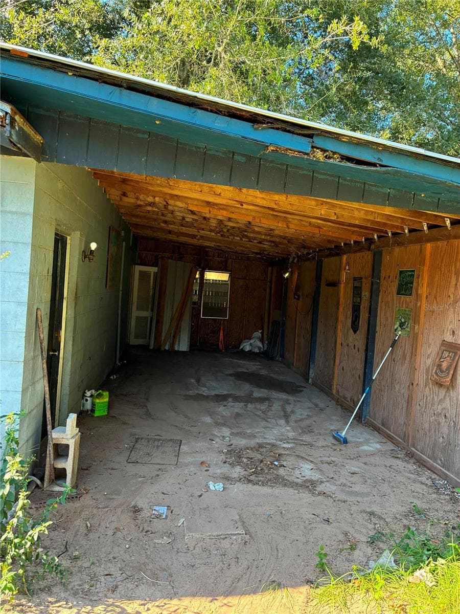 Mobile Home at 17990 SE 51ST ST, OCKLAWAHA, photo 16 of 55