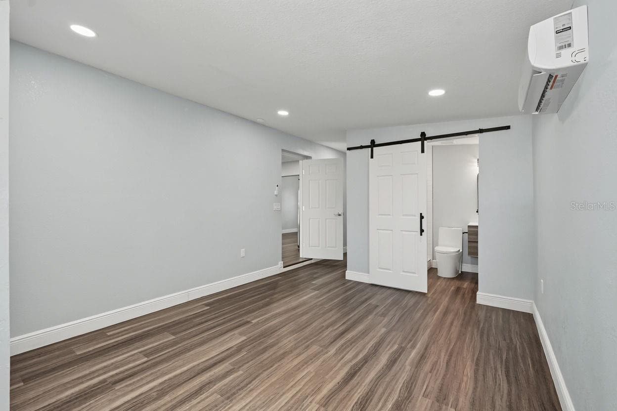 Single Family Residence at 7377 ROYAL PALM DR, NEW PORT RICHEY, photo 14 of 37