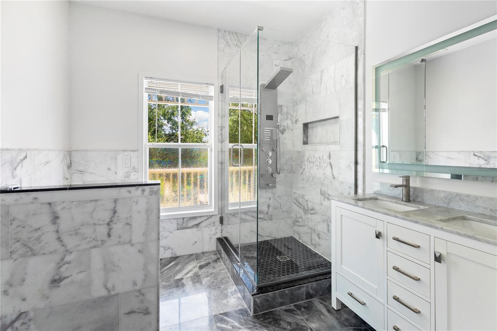 Single Family Residence at 1010 PERIWINKLE CT, CELEBRATION, photo 26 of 39