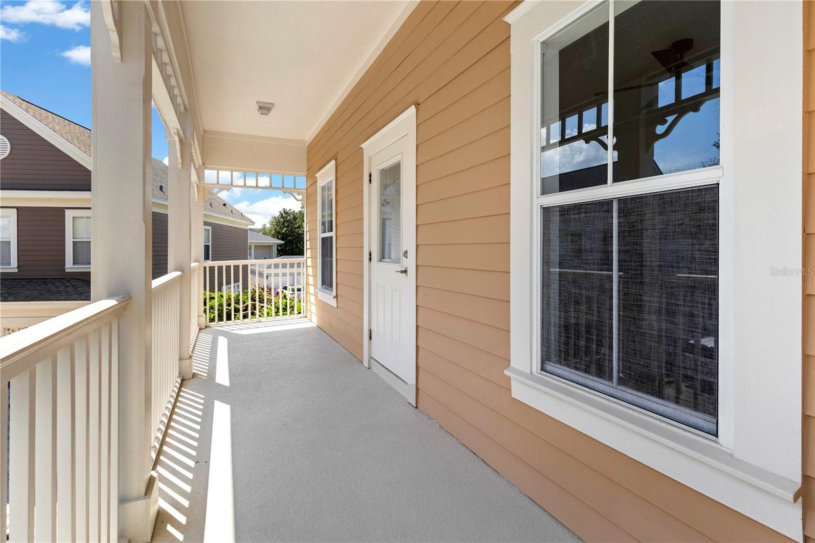 Single Family Residence at 1010 PERIWINKLE CT, CELEBRATION, photo 7 of 39