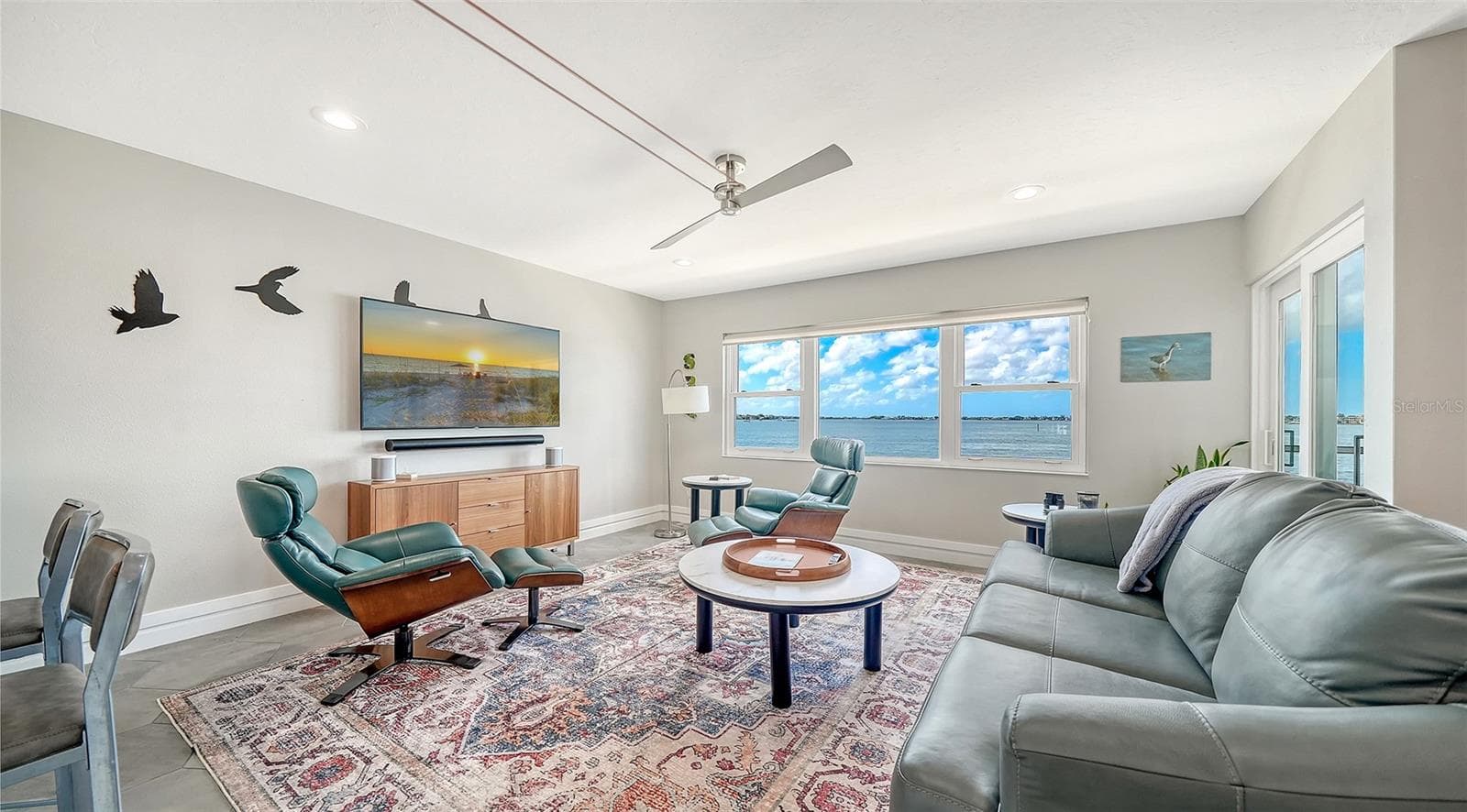 Condominium at 400 GOLDEN GATE PT #22, SARASOTA, photo 4 of 39