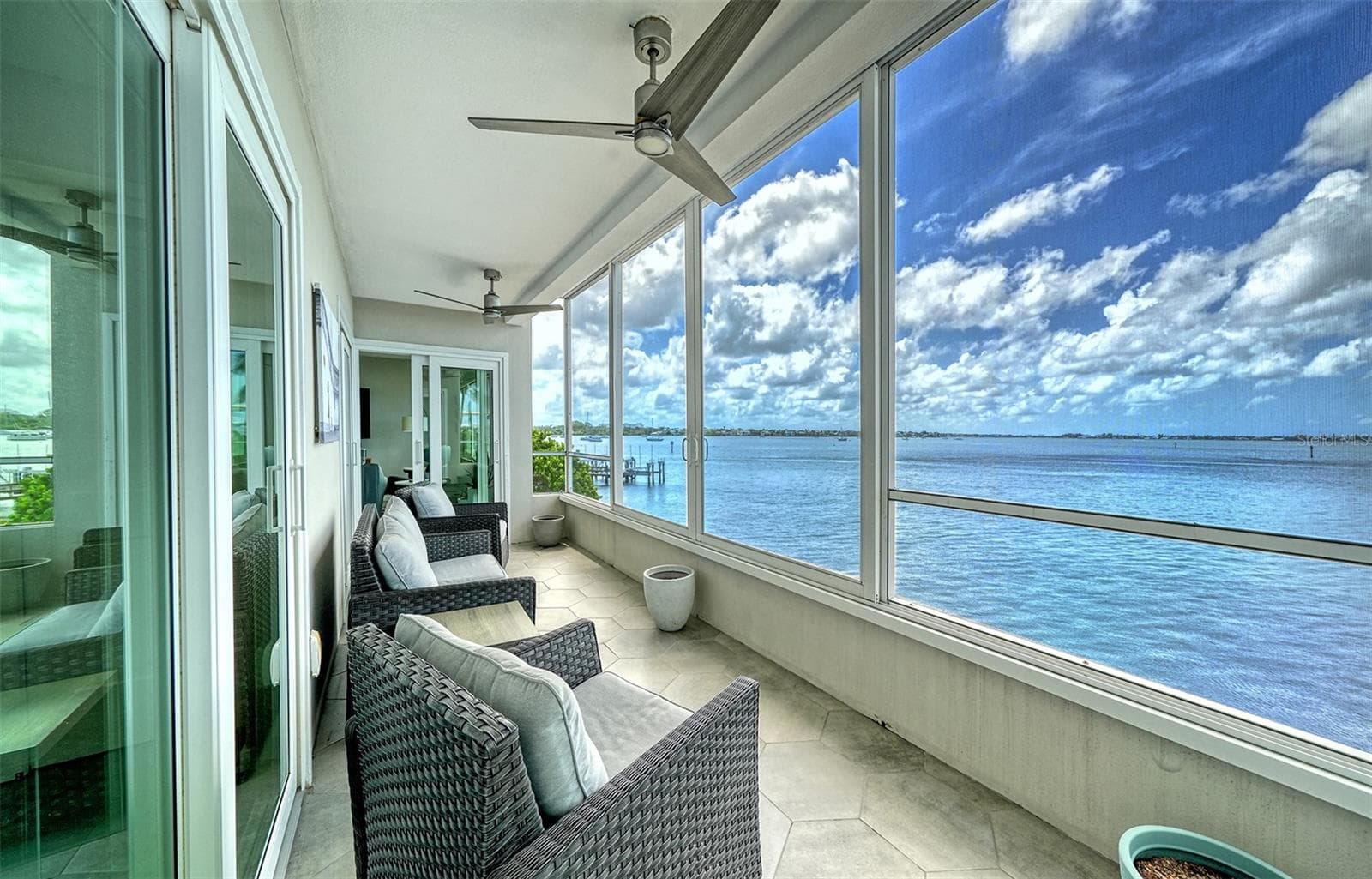 Condominium at 400 GOLDEN GATE PT #22, SARASOTA, photo 15 of 39