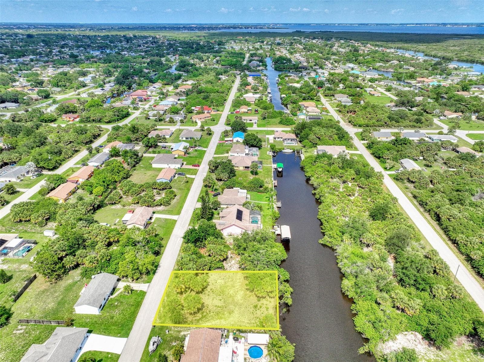 Land at 18422 VAN NUYS CIR, PORT CHARLOTTE, photo 33 of 45