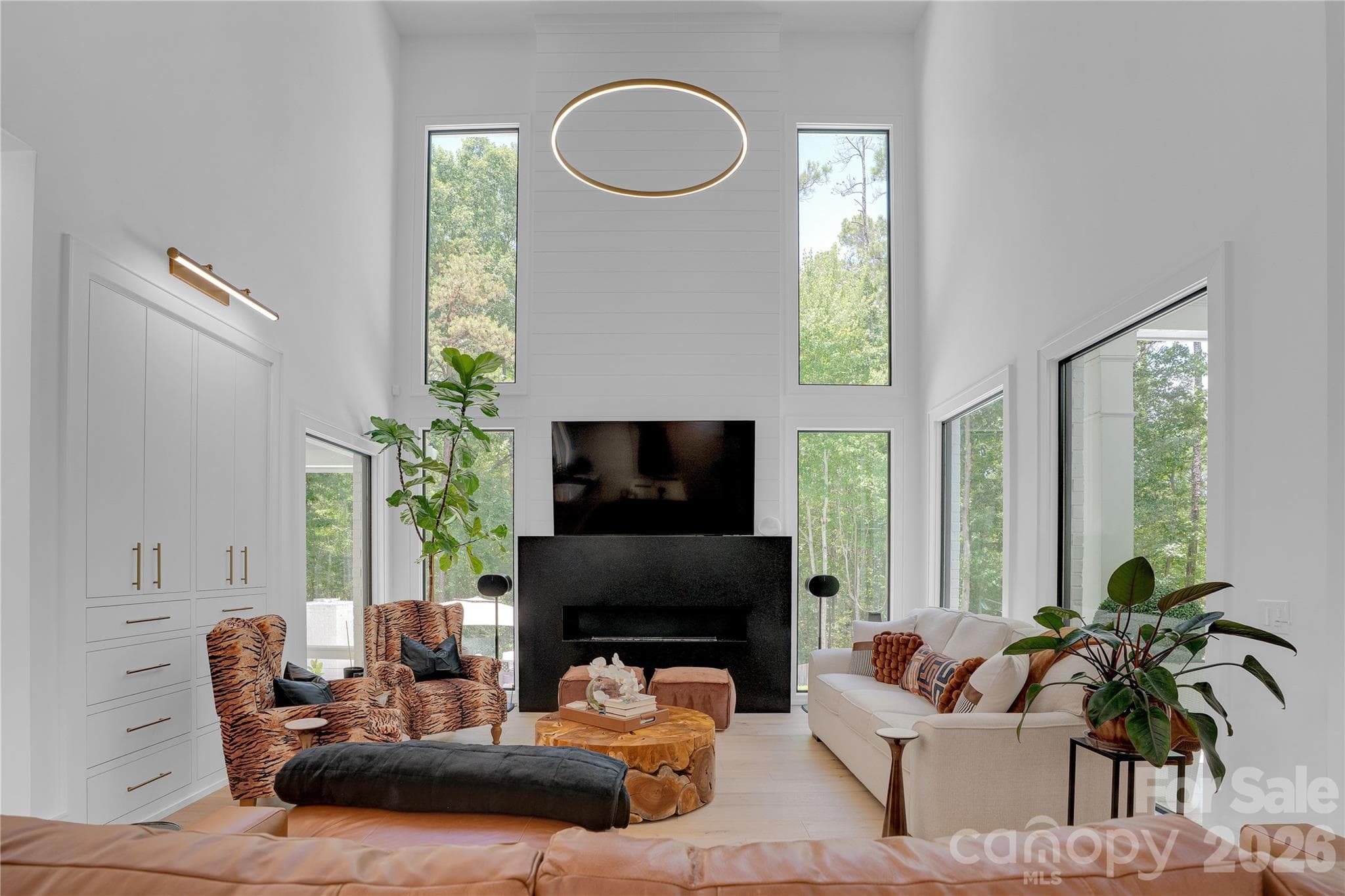 Bright Morning Room - 1000 Steeple Ridge Road, Irmo