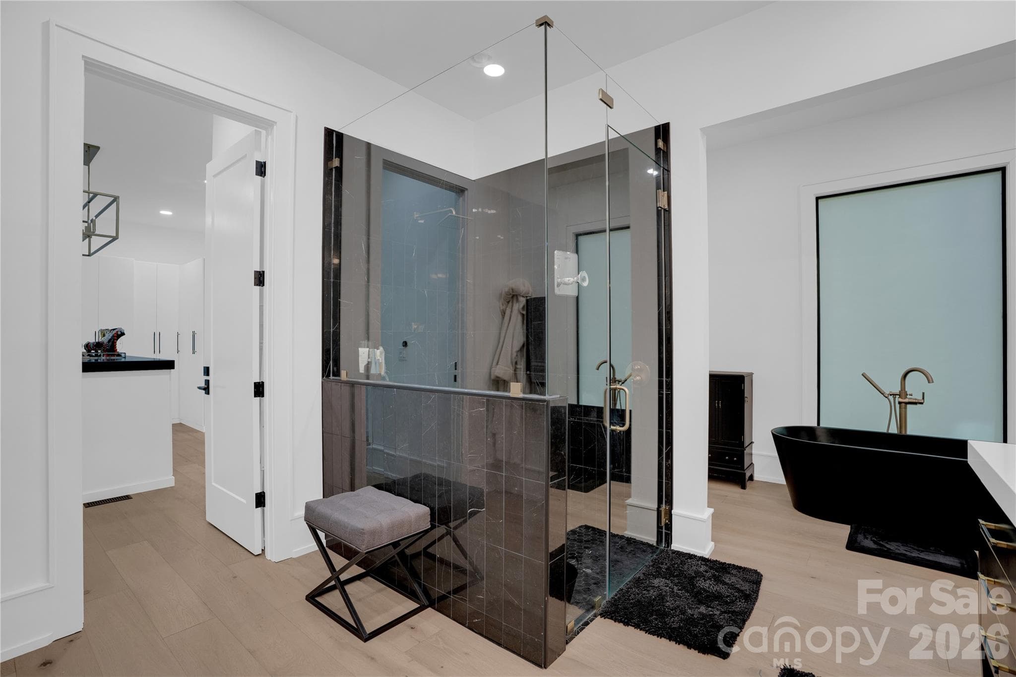 Custom Shower - 1000 Steeple Ridge Road, Irmo