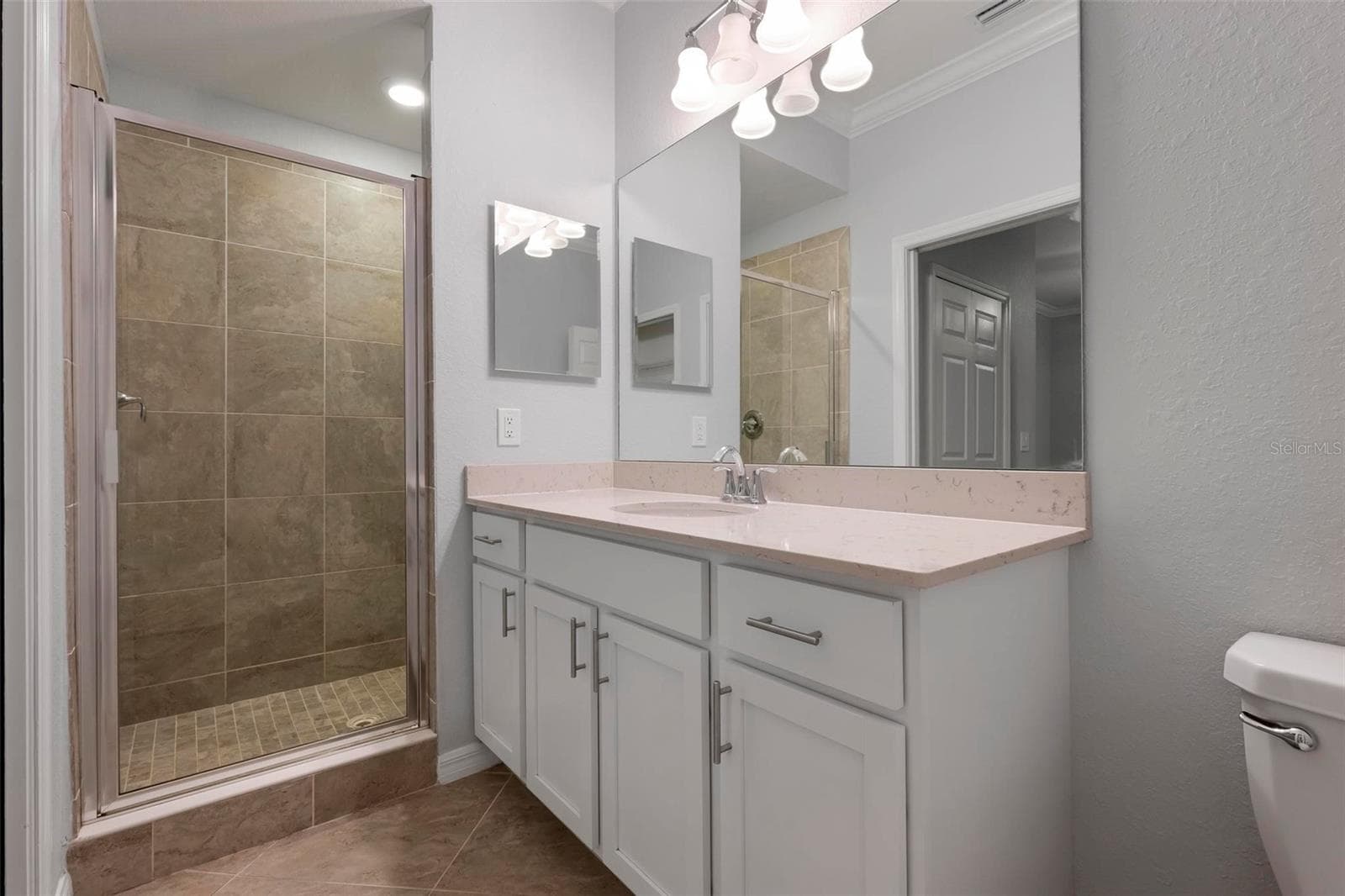 Primary bathroom - 920 TIDEWATER SHORES LOOP #301, BRADENTON
