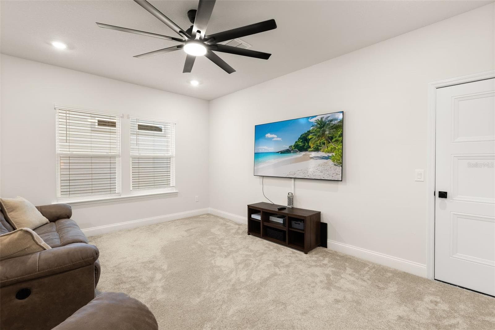 Single Family Residence at 16974 CEDAR VALLEY CIR, CLERMONT, photo 15 of 34