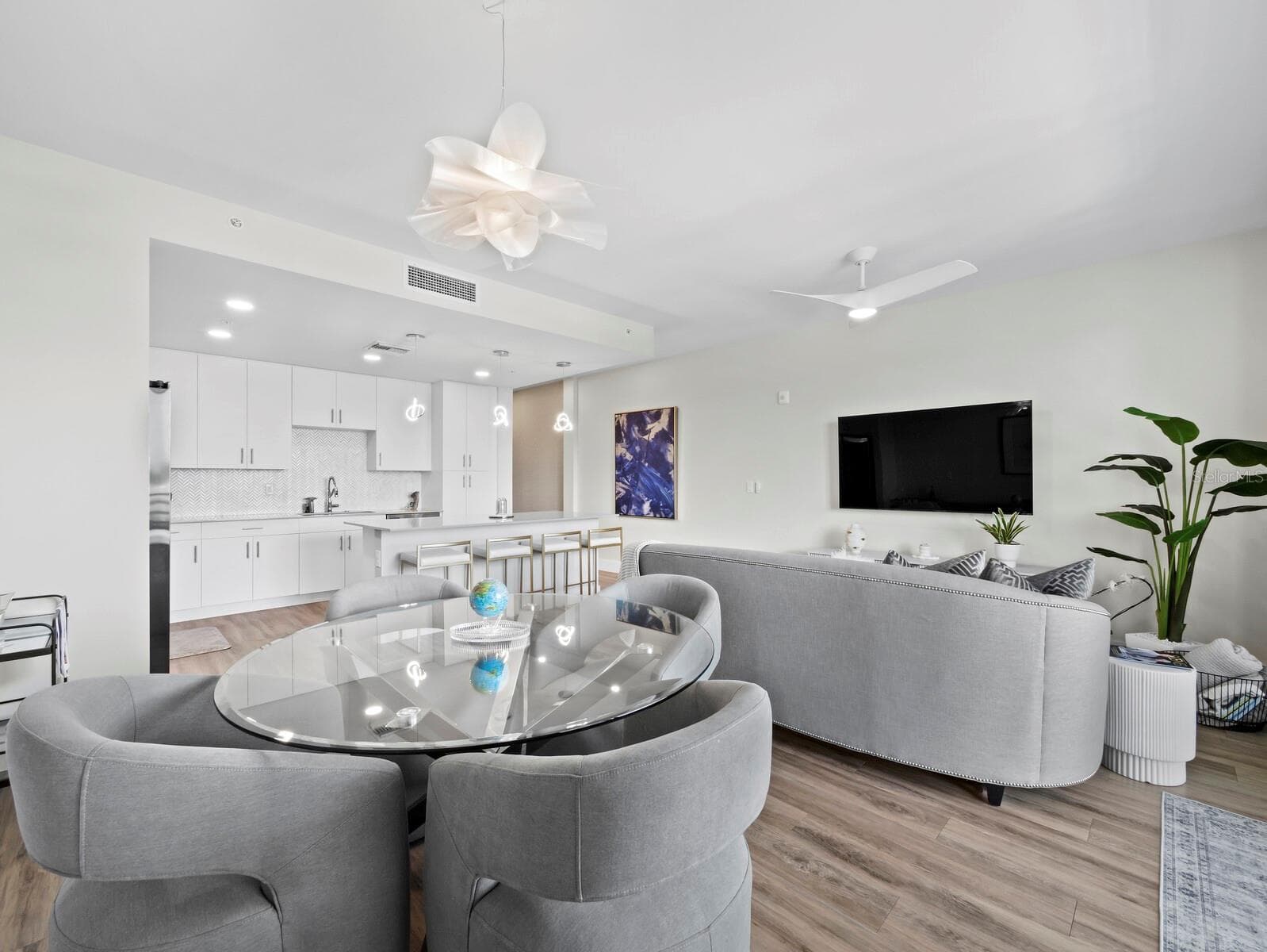 Condominium at 1709 N TAMIAMI TRL #418, SARASOTA, photo 7 of 53