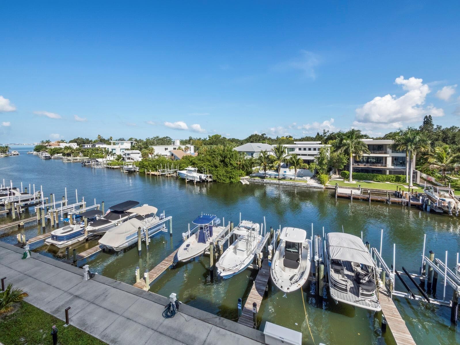 Water & electric at the individual docks - 1709 N TAMIAMI TRL #418, SARASOTA