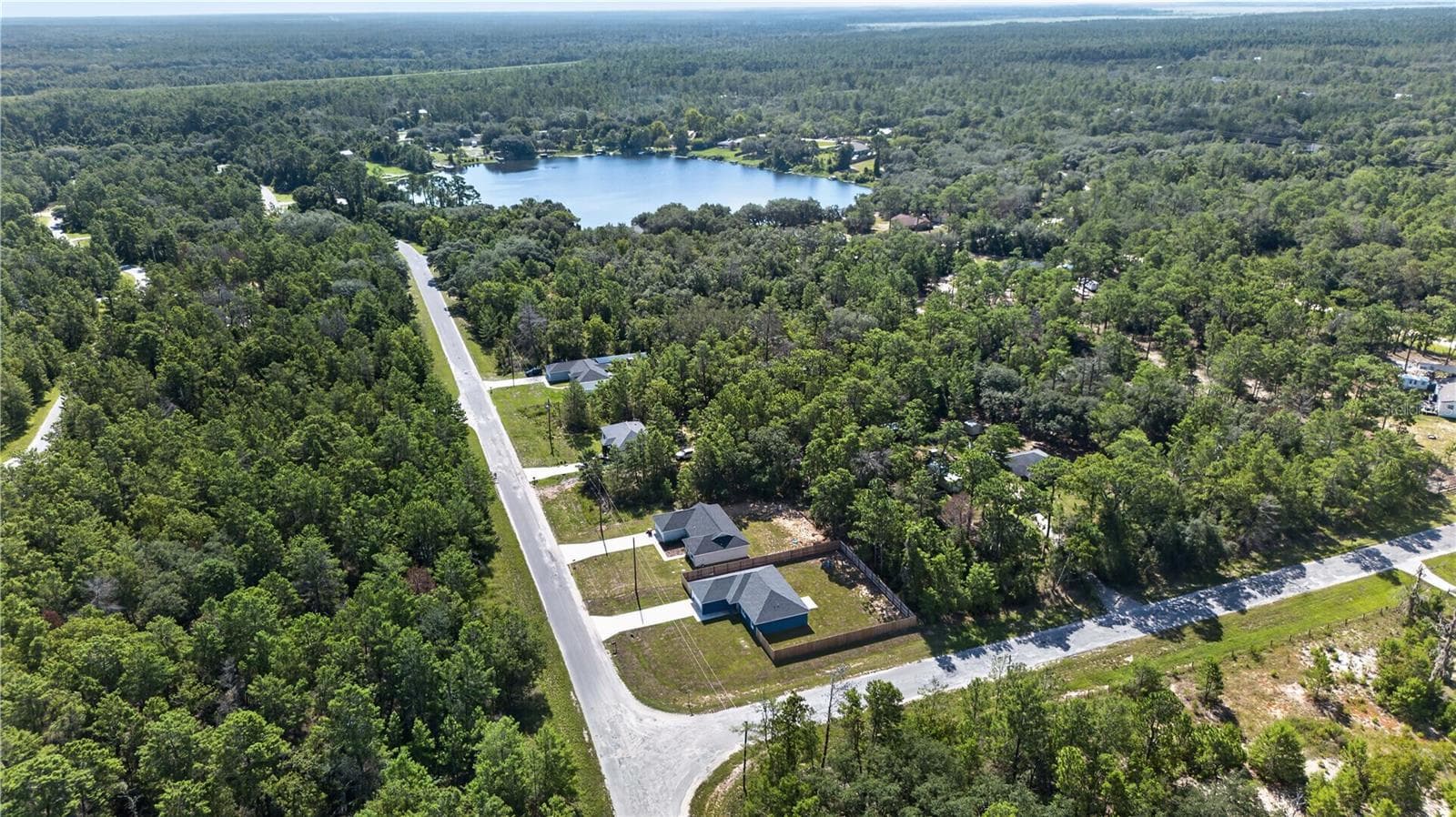 Single Family Residence at 138 FISHER RUN, OCKLAWAHA, photo 28 of 32