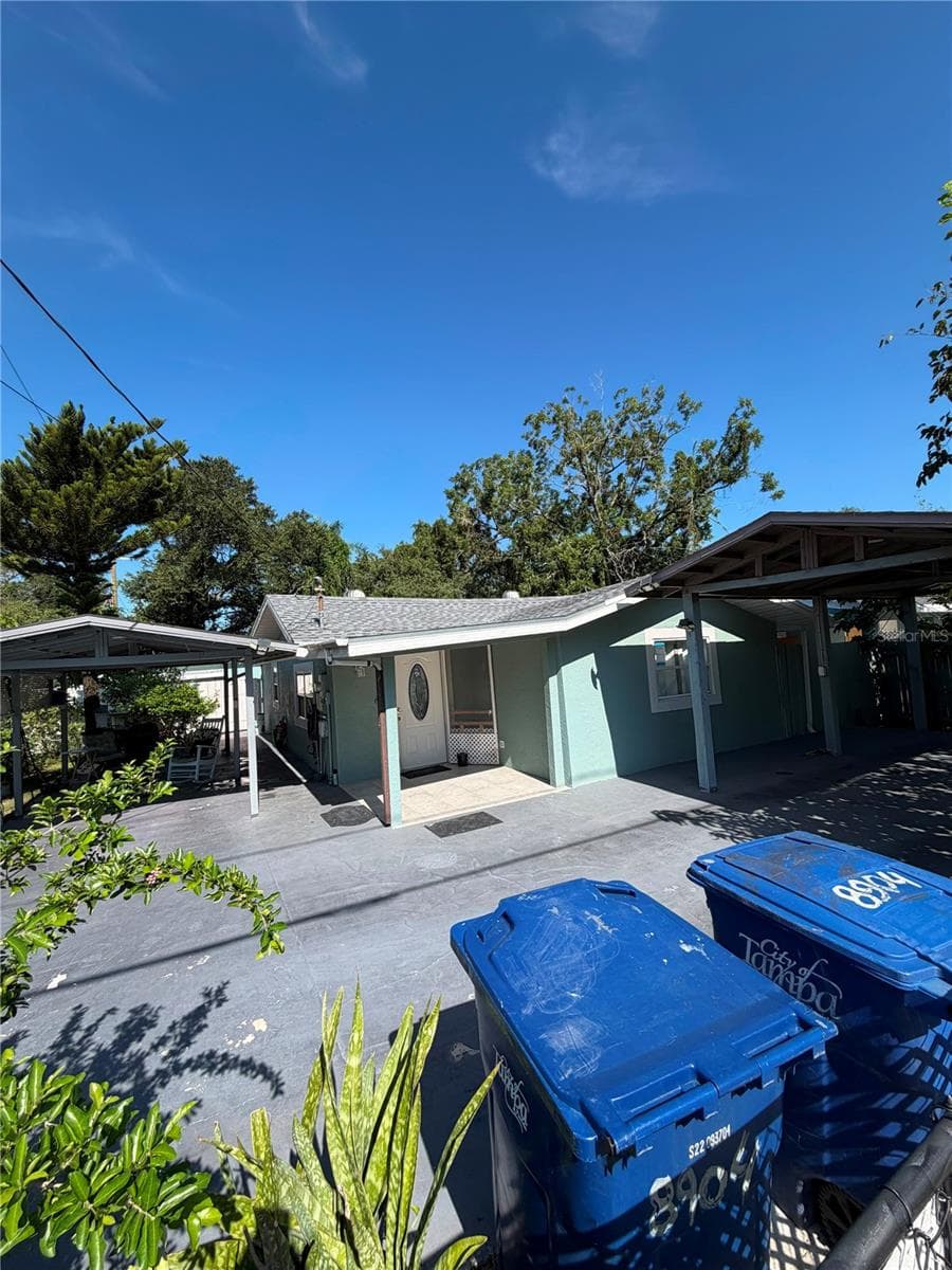 Single Family Residence at 8904 N 20TH ST, TAMPA, photo 2 of 40